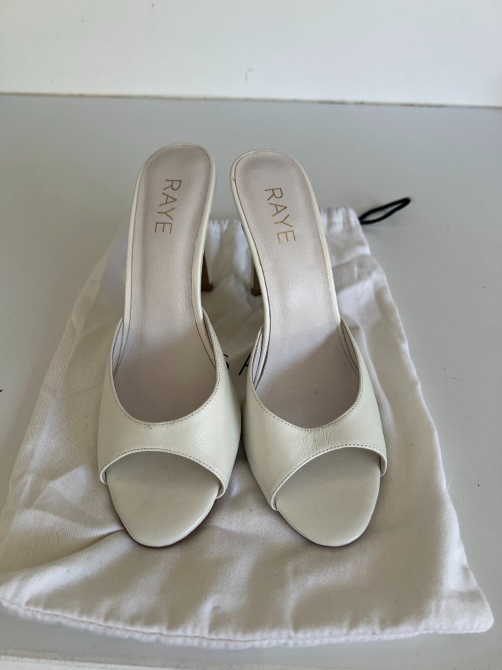 RAYE White Leather Mule Pumps Size 9